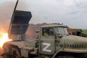 Окупанти гатять з РСЗВ по населених пунктах Запоріжжя, горять поля