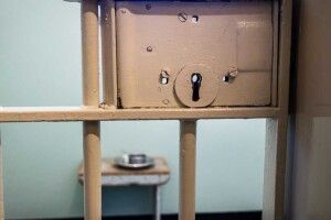 У СІЗО Харкова знайшли мертвими двох чоловіків, затриманих раніше за мародерство