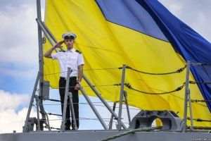 Українські кораблі йдуть в Азовське море в супроводі повітряної розвідки США – ЗМІ