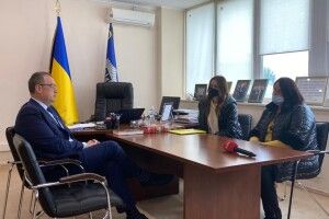 У відомстві Авакова нарешті пообіцяли покарати синка висопоставленого поліцейського, який на службовому авто батька збив дівчину і втік з місця ДТП