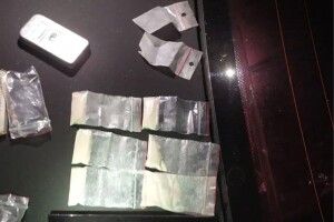 Спецпідрозділ поліції виявив закладчика наркотиків