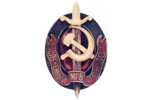 Оточений повстанець двічі стрілявся, але коли його порятували, то став агентом-бойовиком