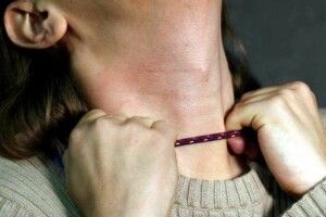 Біля вбиральні ресторану виявили мертву дівчину