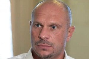Киву позбавили звання кандидата наук, він планує оскаржити це в суді