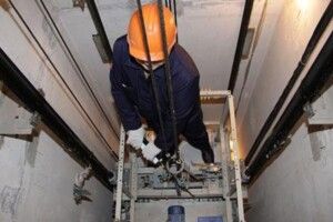 У Луцьку найближчим часом капітально відремонтують 50 ліфтів