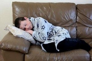 Синдром Сплячої Красуні: 11-річний хлопчик впадає в сплячку