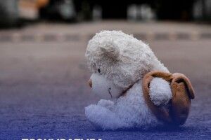 На Дніпропетровщині батьки-вихователі катували голодом та ізоляцією 11 дітей