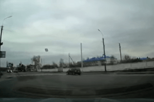 Учасник ДТП на перехресті у Луцьку показав відео зіткнення (Відео)