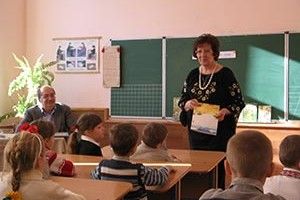 ПЕРШЕ КОХАННЯ ЯКОВА ОЖИВЕ НА СЦЕНІ ТЕАТРУ