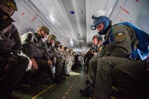 Нацгвардійці вперше десантувалися з військово-транспортного літака