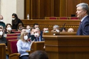 Петро Порошенко: через рік після президентських виборів ми змушені рятувати Україну від дефолту