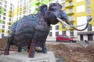 У Рівному оселився мамонт (фото)