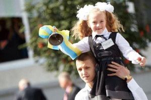 Привіт Інні ПІЛЮК: один мер заборонив чиновникам виступати на шкільних лінійках 1 вересня