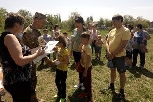 Волиняни організували Свято Матері у прифронтовій Луганщині (Фото)