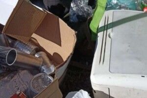 Розвідка: російська армія облаштувала базар для продажу награбованого в Україні 