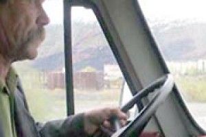 ПОЛЬСЬКИЙ ВОДІЙ ПЕРЕДАСТЬ КЕРМО УКРАЇНСЬКОМУ?