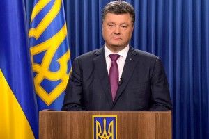 Що то значить президент-бізнесмен: Порошенко заявив про готовність селити уболівальників фіналу Ліги чемпіонів у себе вдома