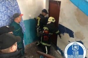 У місті на Волині в квартирі виявили труп чоловіка, який тиждень не виходив з дому