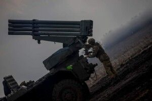 Окупанти «трусять» село: наші успішно влучили в їхню базу 