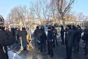 Ціна протесту: 125 гривень за дві години 