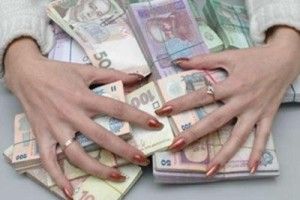 У Луцьку працівниця банку привласнила 120 тисяч гривень