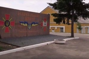 Триває розбудова військових об'єктів (відео)