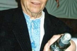 ЮВІЛЕЇ: життя його в поезії й піснях Чи є в світі ще дівчина,