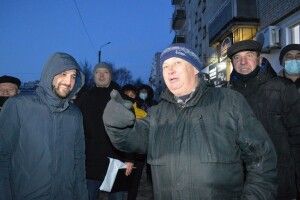 Ковельський мер з командою радився з мешканцями будинків про реконструкцію
