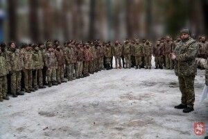 На Волині новостворене військове формування привітали з Днем Сухопутних військ України