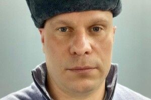 У Киви відібрали науковий ступінь