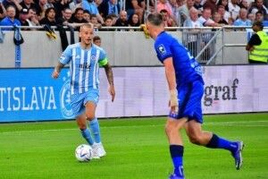 Шедевр на 123-й хвилині: у Лізі чемпіонів забито неймовірний переможний гол прямим ударом з кутового (Відео) 