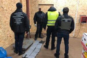 У контейнері з бананами виявили кокаїн на $ 4 млн (Фото, відео)