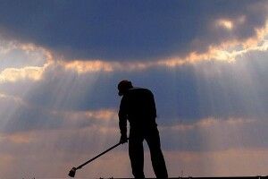 На Рівненщині батьків, що не платять аліменти, примушують працювати