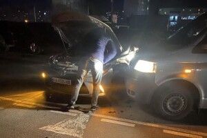 «З другим народженням мене»: відомий український співак потрапив в аварію (Фото)