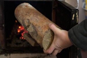 Четверо дітей залишилися без тата: лісівники подарували тепло оселі полеглого Героя з Волині