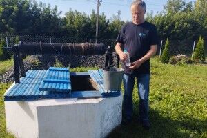 Криниця з нітратами: на Волині водою отруїлося немовля