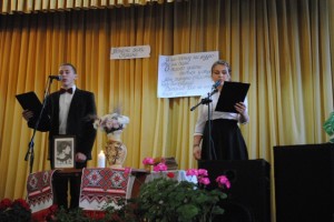 У Любешові під мелодію скрипки декламували вірші