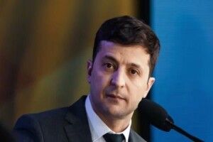 Зеленський заявив, що чутки про дефолт - це продумані акції