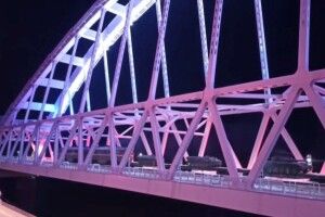 Росія перекидає в Крим велику партію важкої військової техніки