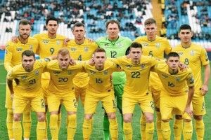 COVID-19 продовжує «добивати» збірну України