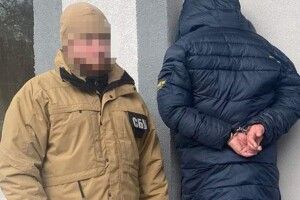 Полковник Міноборони вимагав хабар за зняття з військового обліку (Відео)