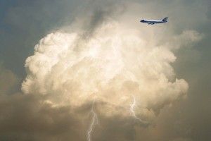 Блискавка влучила в літак молдовської авіакомпанії