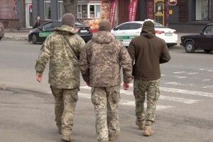 Спровокував втечу чотирьох: на Прикарпатті судитимуть чоловіка за зрив роботи ТЦК