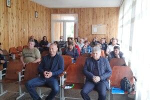 Який податок мешканцям села Світязь пропонують платити за прийом відпочивальників