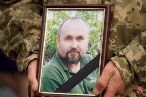 У Володимирі попрощались із загиблим Героєм Романом Нікітіним