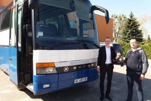 Митці Маневицького краю отримали комфортабельний автобус