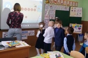 Мовний омбудсмен пригрозив звільненням директорам шкіл, де виникають конфлікти на мовному ґрунті