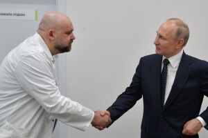 Олег Сенцов: &laquo;Не з нашим щастям, та все ж&raquo;: у лікаря, який зустрічався з Путіним, виявили коронавірус