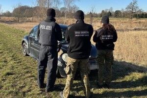 Польські прикордонники затримали українців: чоловіки отримали заборону на в’їзд на роки  