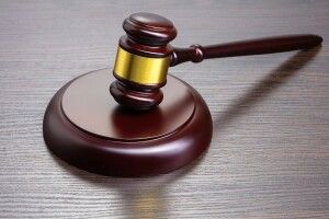 Двом волинянам, які «продавали» звільнення від мобілізації за 15 тисяч євро, повідомили про підозру